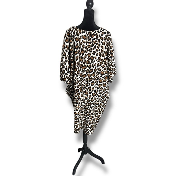 Chico's Chic Animal Print Knee Length T-Shirt Style Short Sleeve Kaftan - Picture 6 of 16